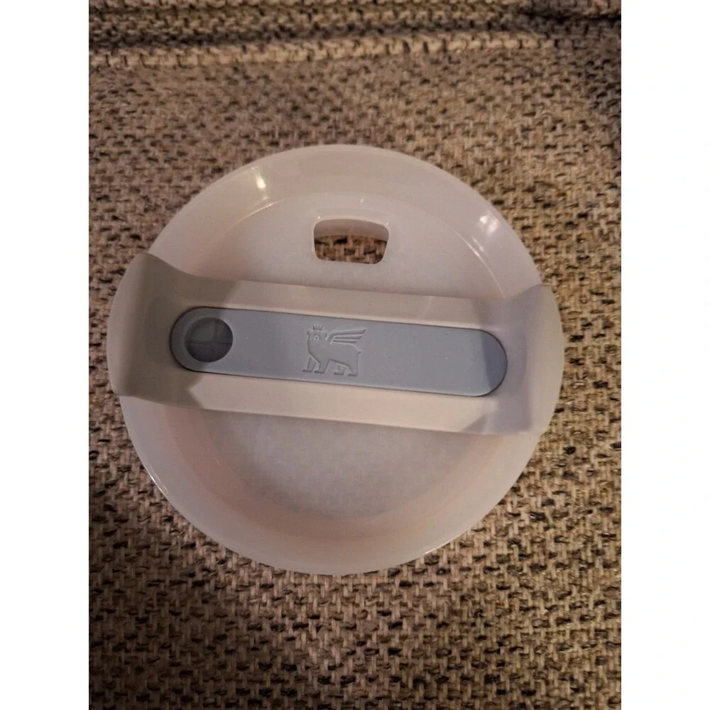 Stanley 40 oz‎ Quencher H2O Insulated Tumbler Flowstate Three Position Lid Frost - Picture 8 of 8